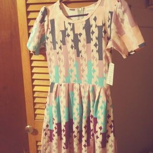 LuLaRoe Amelia dress